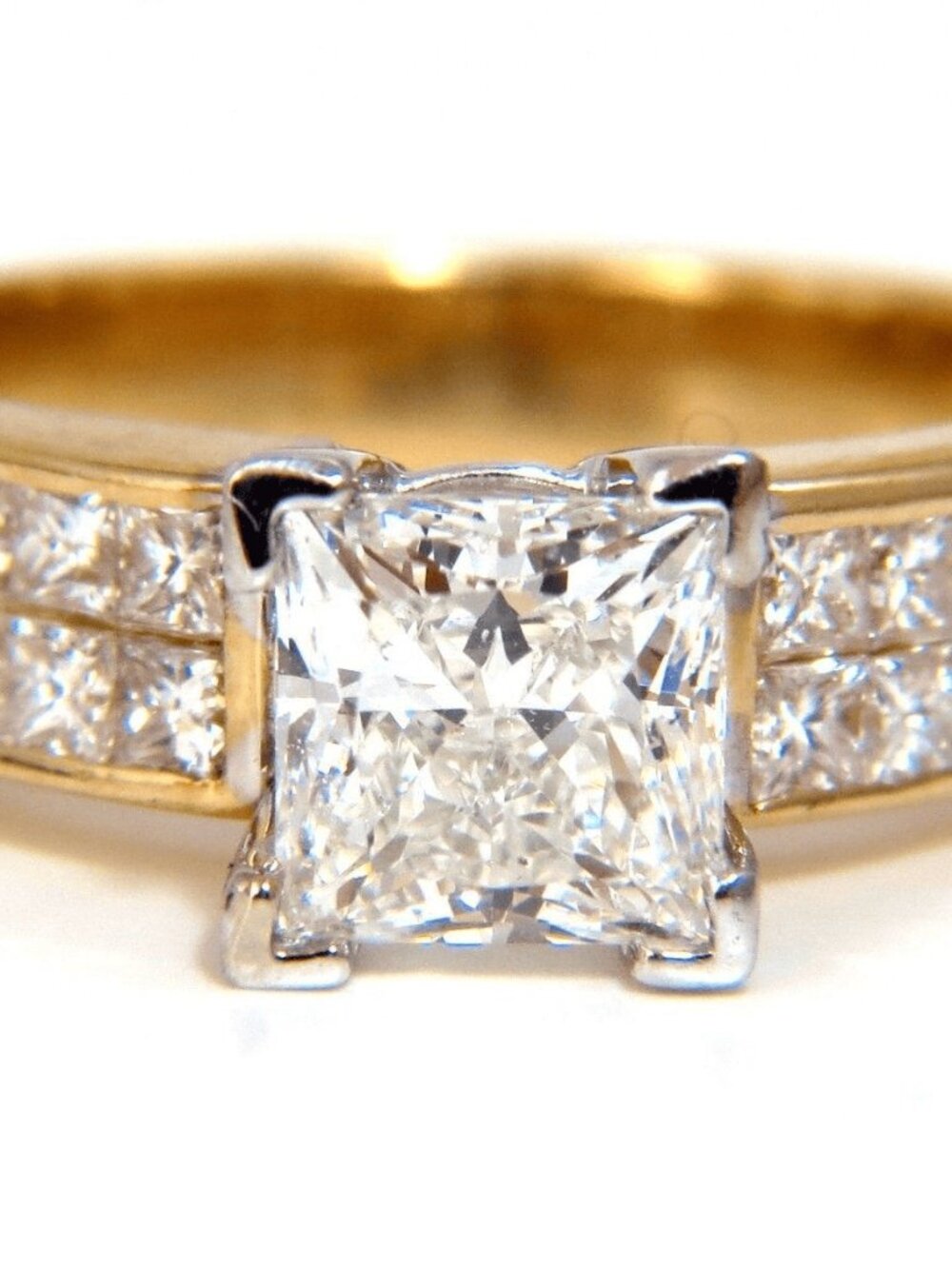 GIA 1.03ct Princess Cut Diamonds Ring and Channel Side Diamond Brilliant 42455*